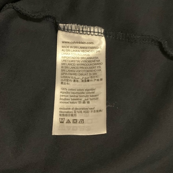 Calvin Klein Sweatshirt / Large - Picture 6 of 10